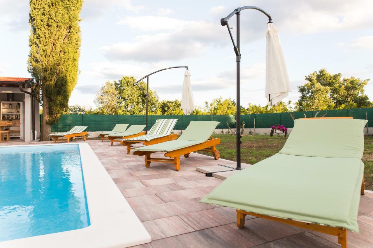 Villa Nava Benkovac Exteriér fotografie